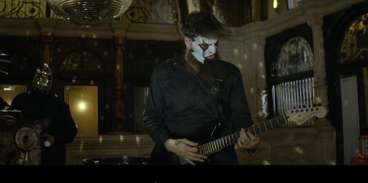 Watch Slipknot Premiere Video For 'The Devil In I' Music Kerrang